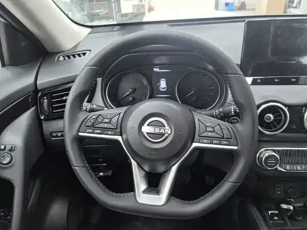 Nissan X-Trail 2025