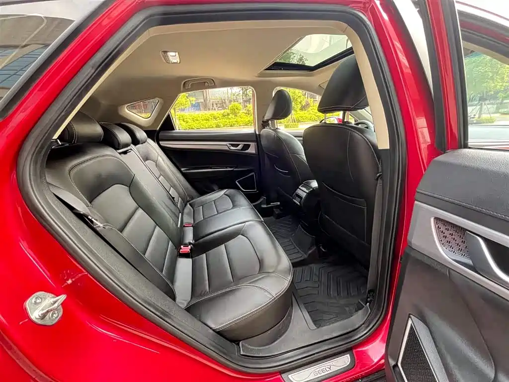 Geely Emgrand GS 2020 — фото 27