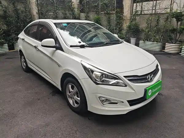 Hyundai Accent 2016
