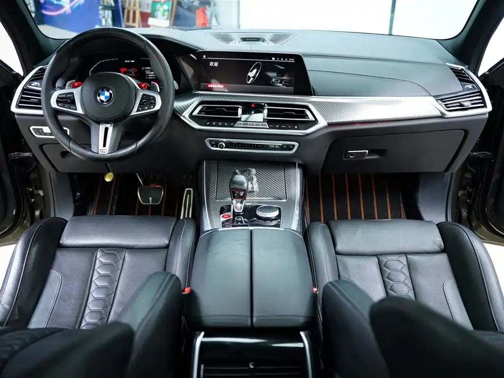 BMW X5 M 2020 — фото 47