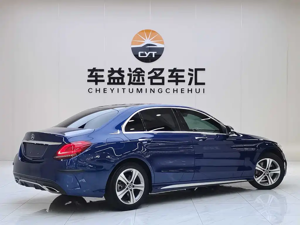 Mercedes-Benz C-Class 2019 — фото 6