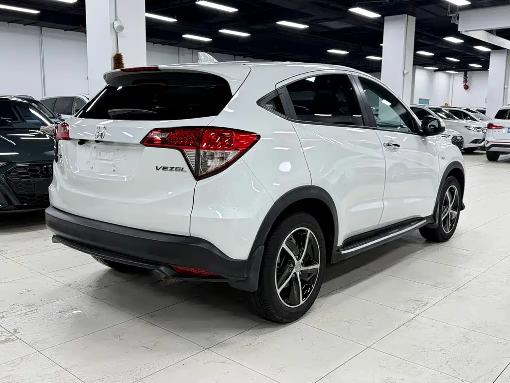 Honda Vezel 2022 — фото 4