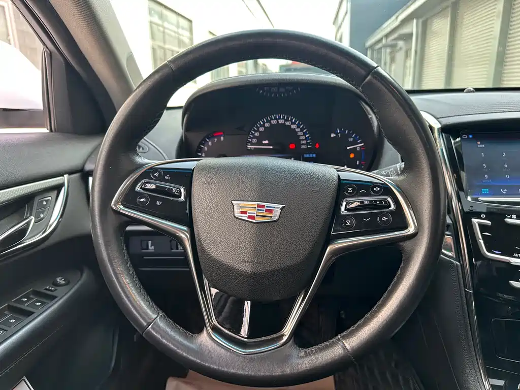 Cadillac ATS-L 2016 — фото 12