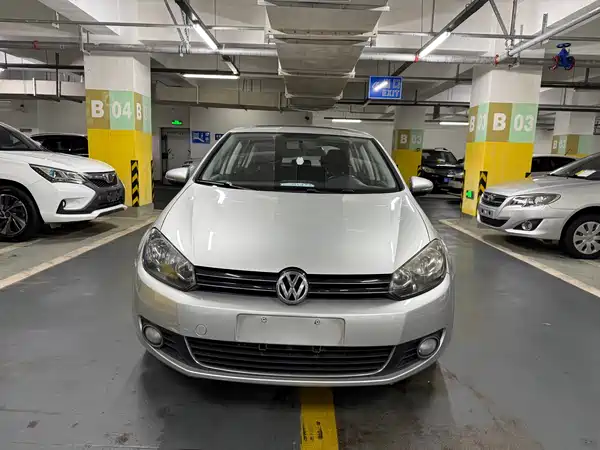 Volkswagen Golf 2014