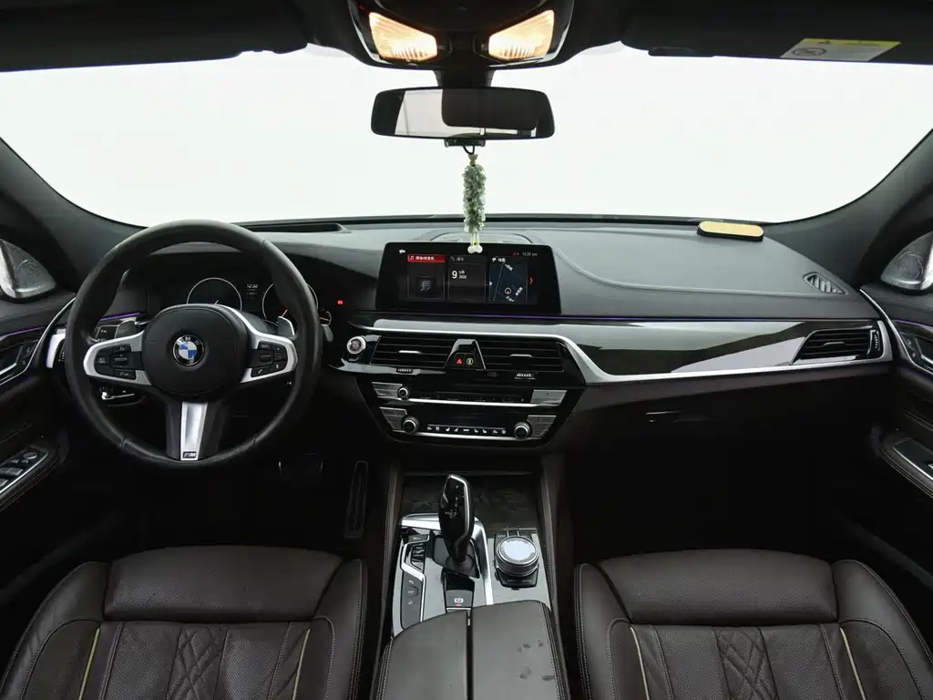 BMW 6 Series GT 2019 — фото 7