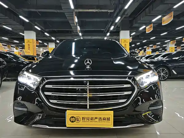 Mercedes-Benz E-Class 2024