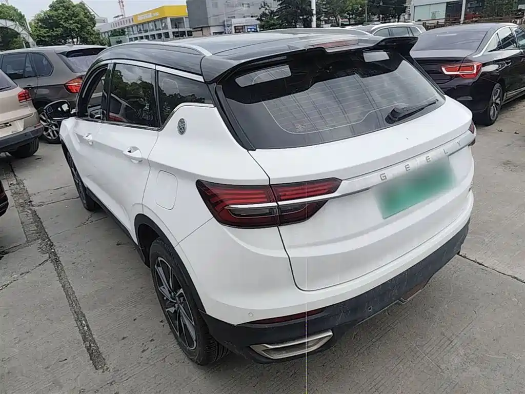 Geely Binyue NEV 2020 — фото 23