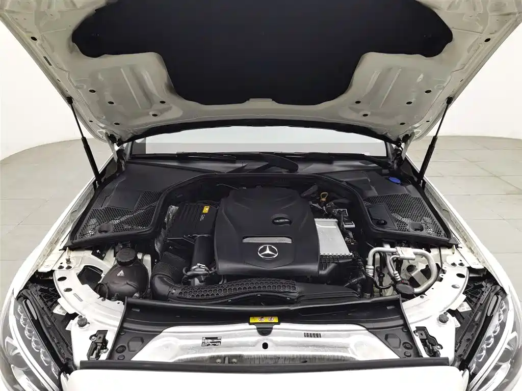 Mercedes-Benz C-Class 2018 — фото 6