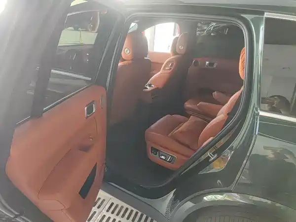 Li Auto L8 2023