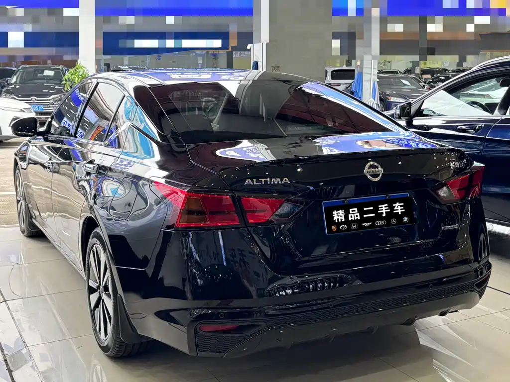Nissan Teana 2020