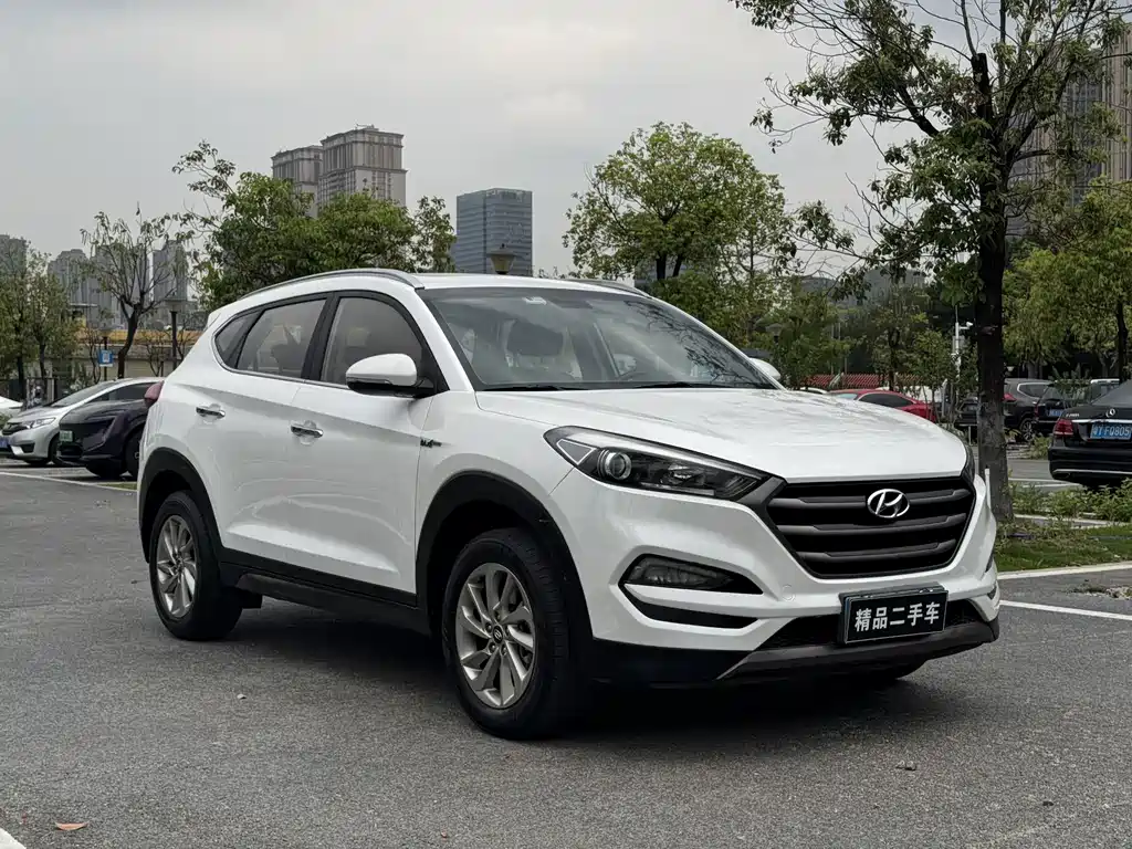 Hyundai Tucson 2016 — фото 3