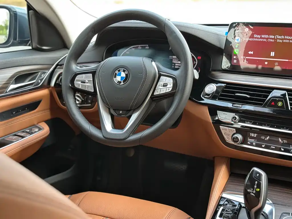 BMW 6 Series GT 2021 — фото 15