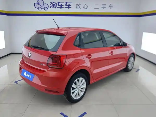 Volkswagen Polo 2014