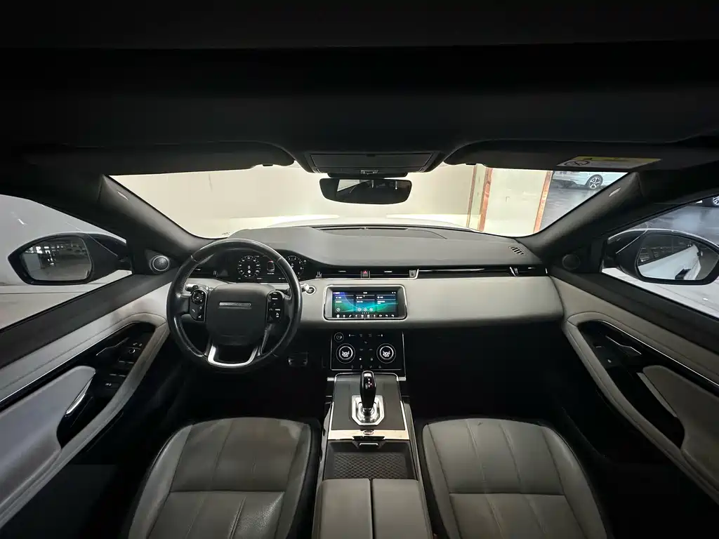Land Rover Evoque 2020 — фото 13