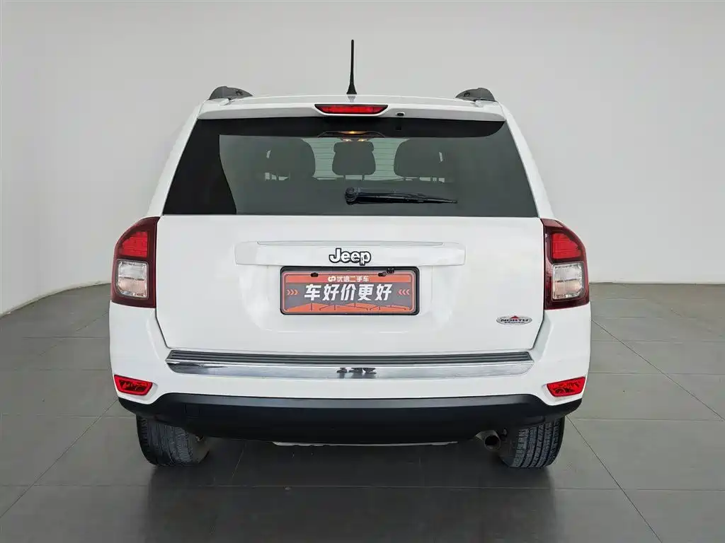 Jeep Compass 2015 — фото 4