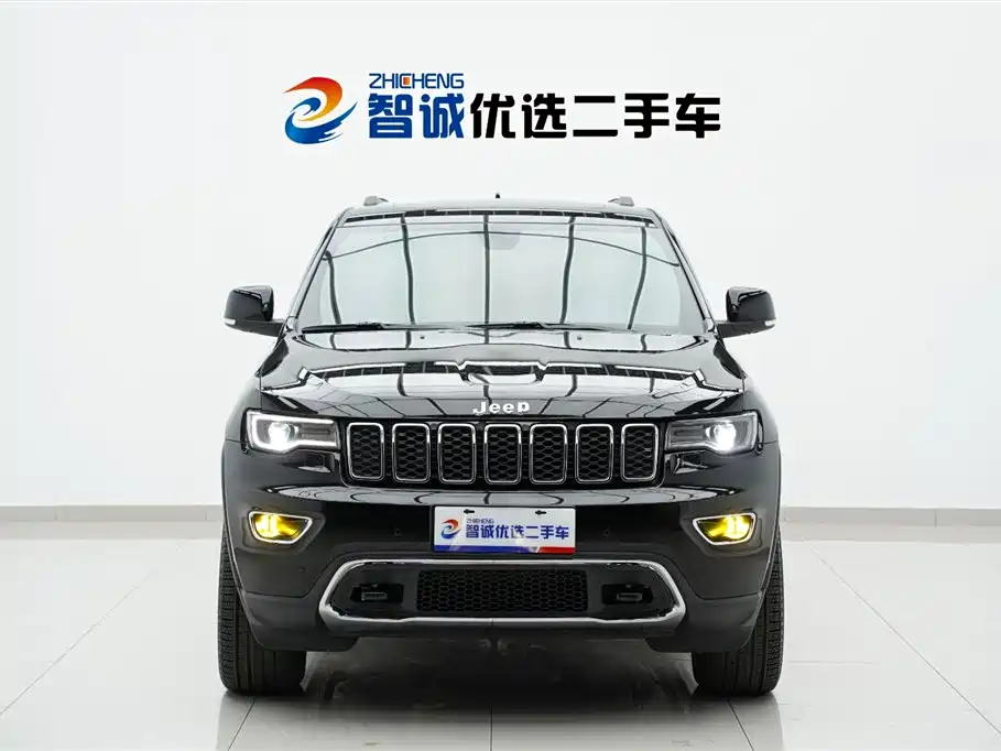 Jeep Grand Cherokee 2022 — фото 2