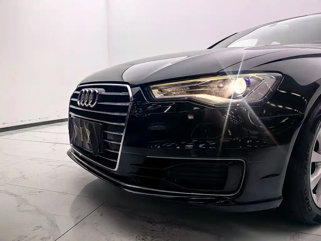 Audi A6L 2016 — фото 15