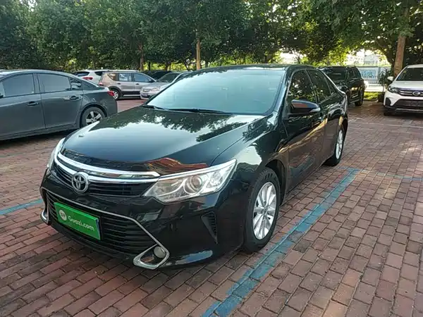 Toyota Camry 2017