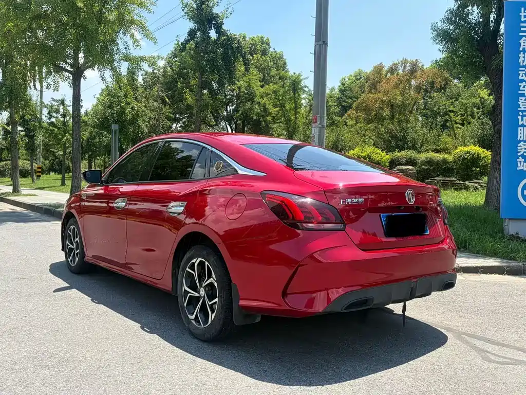 MG MG5 2022