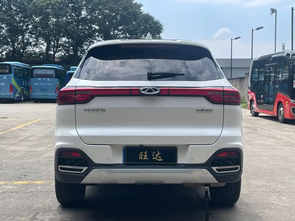 Chery Tiggo 8 2019 — фото 8