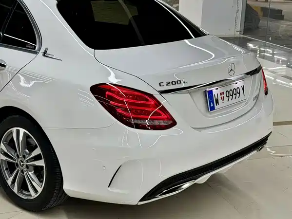 Mercedes-Benz C-Class 2018