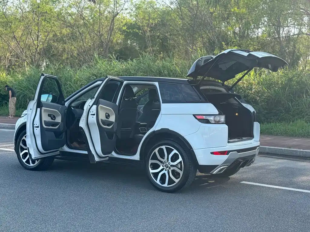 Land Rover Evoque 2013 — фото 25