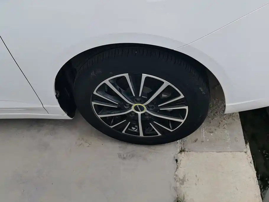 Roewe i5 2023