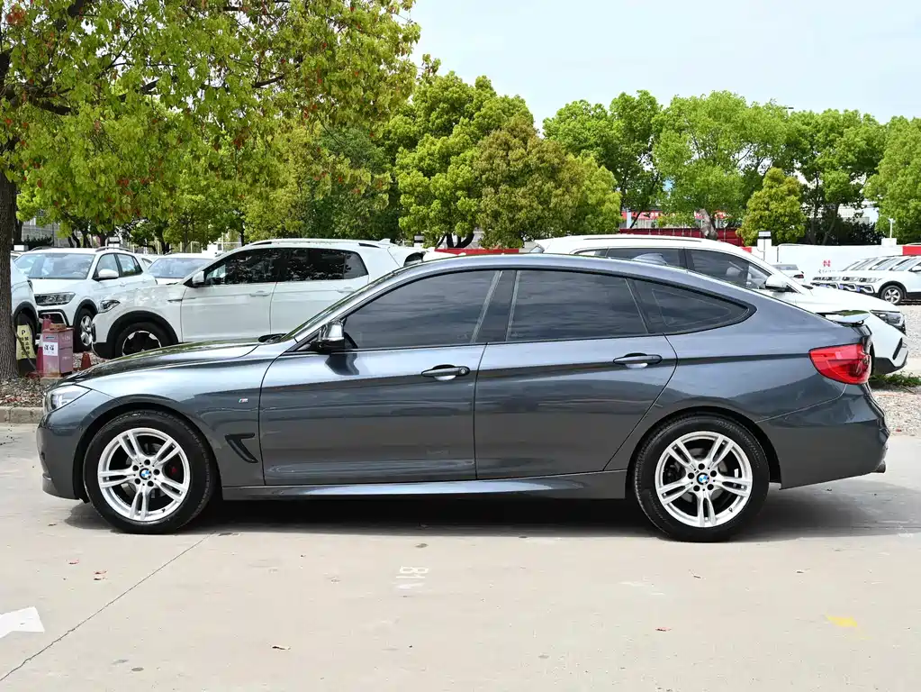 BMW 3 Series GT 2018 — фото 3