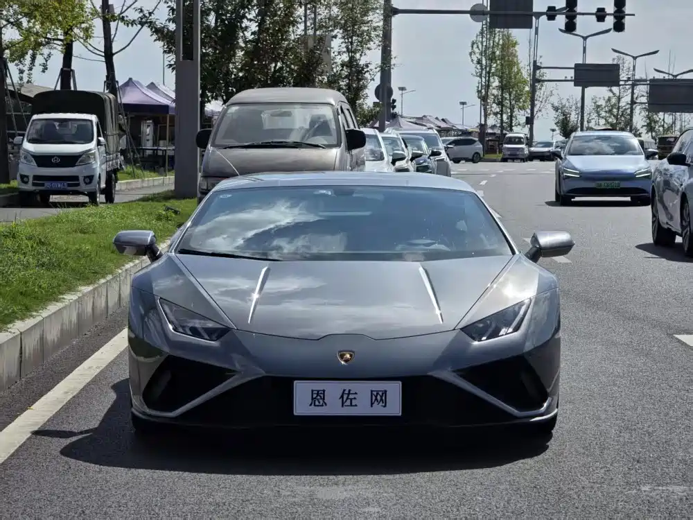 Lamborghini Huracán 2023 — фото 2