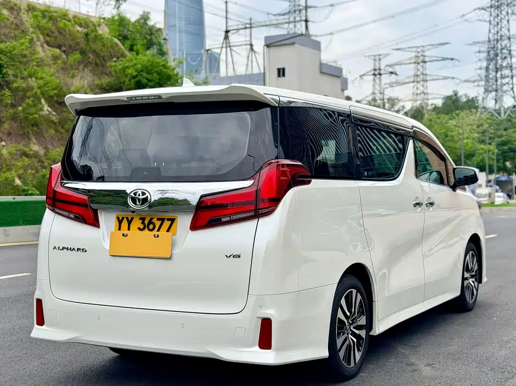 Toyota Alphard 2026 — фото 13
