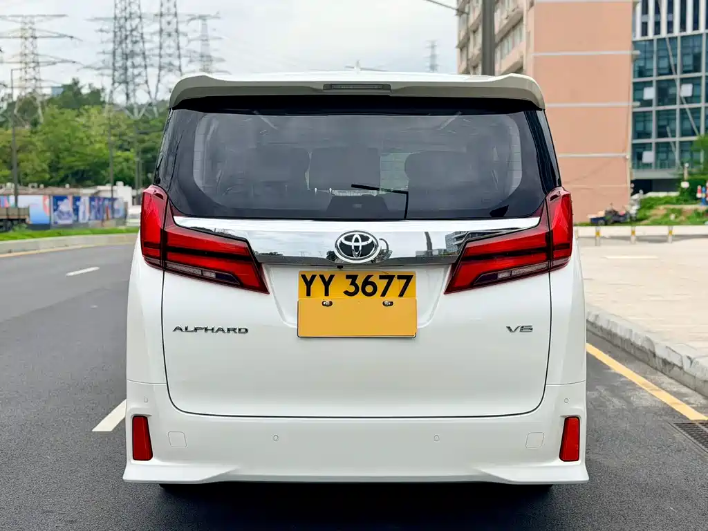 Toyota Alphard 2026 — фото 12