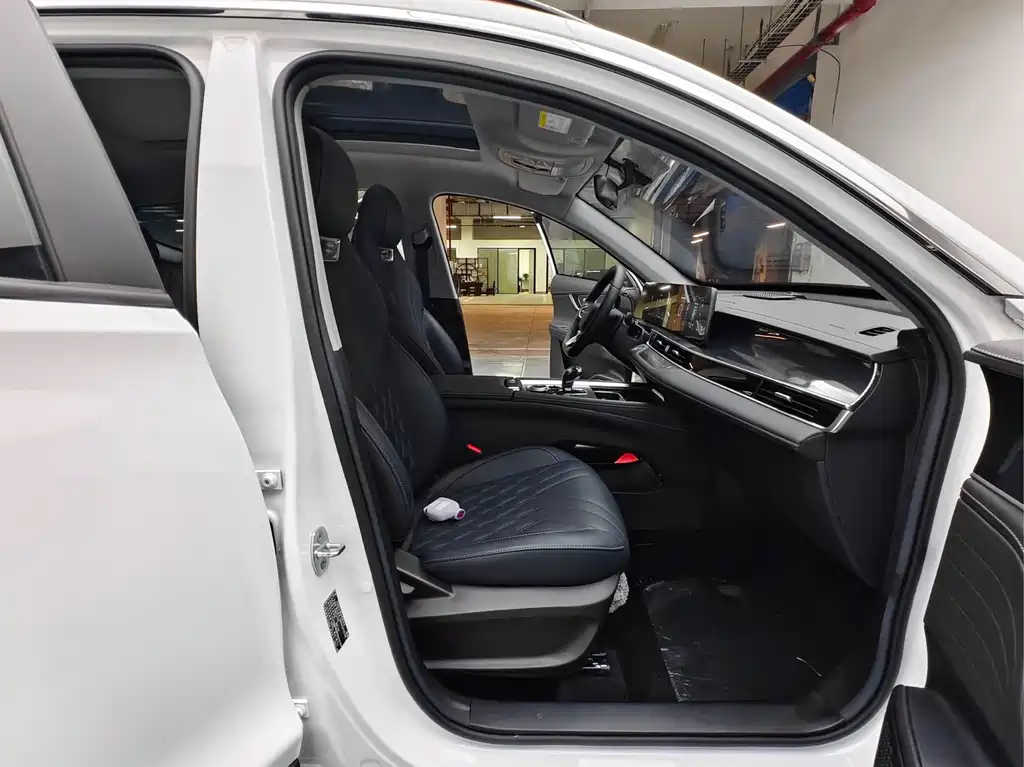 Chery Tiggo 7 PLUS 2024 — фото 12