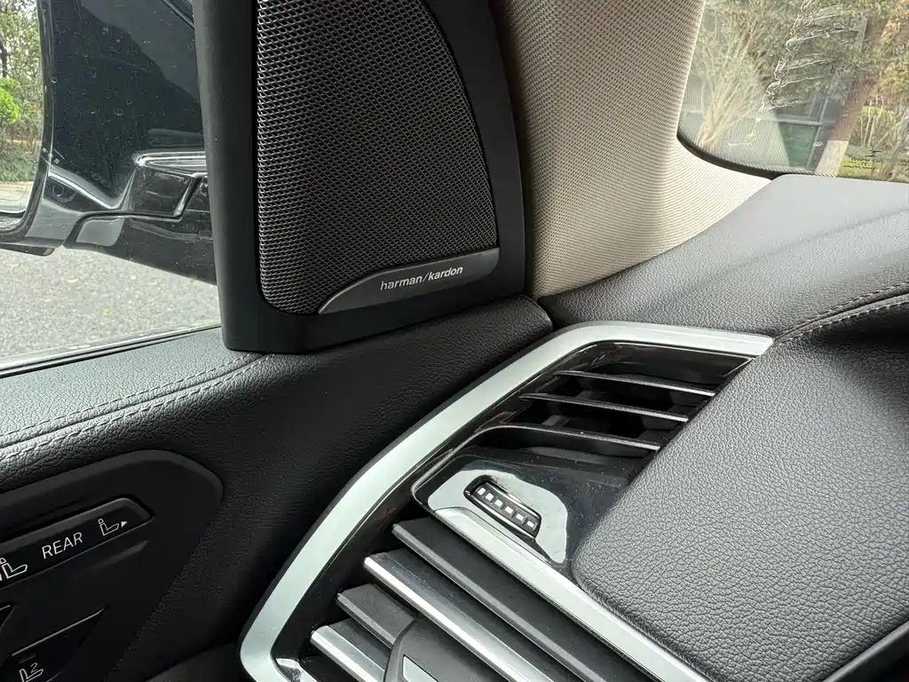 BMW X7 2022 — фото 15