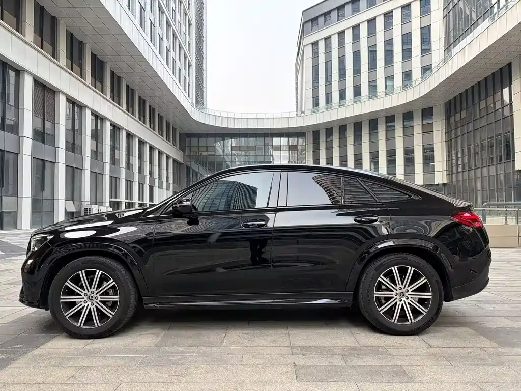 Mercedes-Benz GLE Coupe 2024 — фото 4