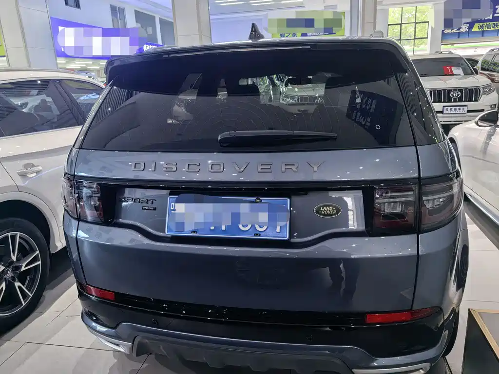 Land Rover Discovery Sport 2022 — фото 10