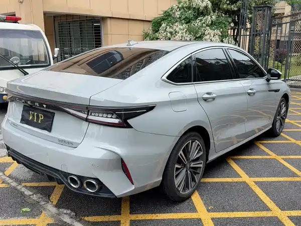 Chery Arrizo 8 2024