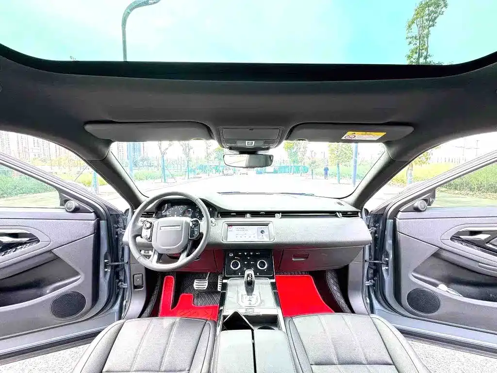 Land Rover Evoque 2021 — фото 6