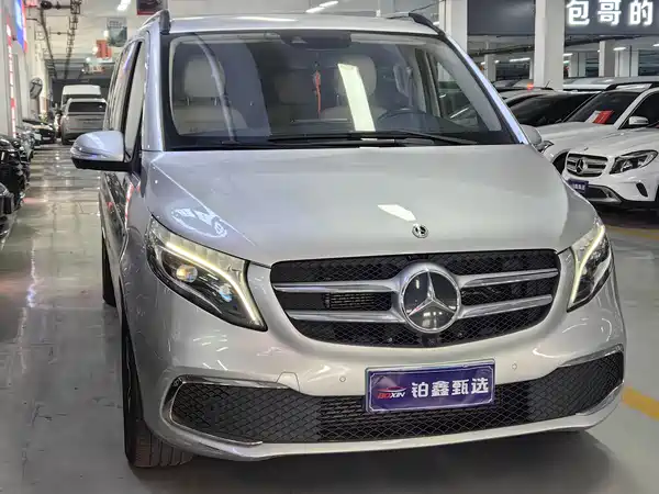 Mercedes-Benz V-Class 2022