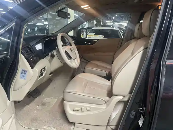 Nissan Quest 2017