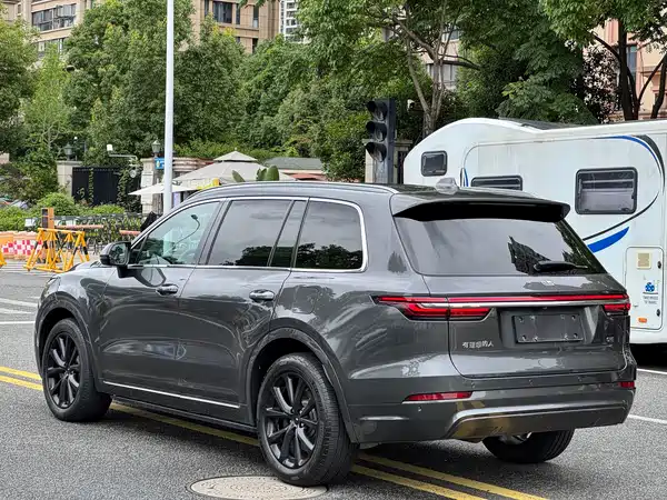 Li Auto ONE 2021