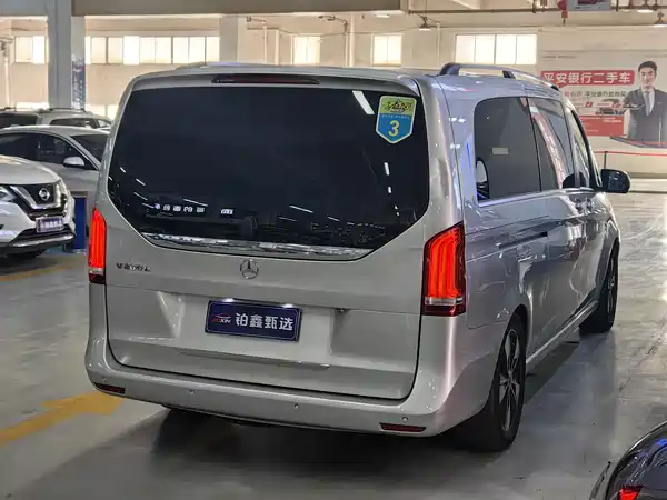 Mercedes-Benz V-Class 2022