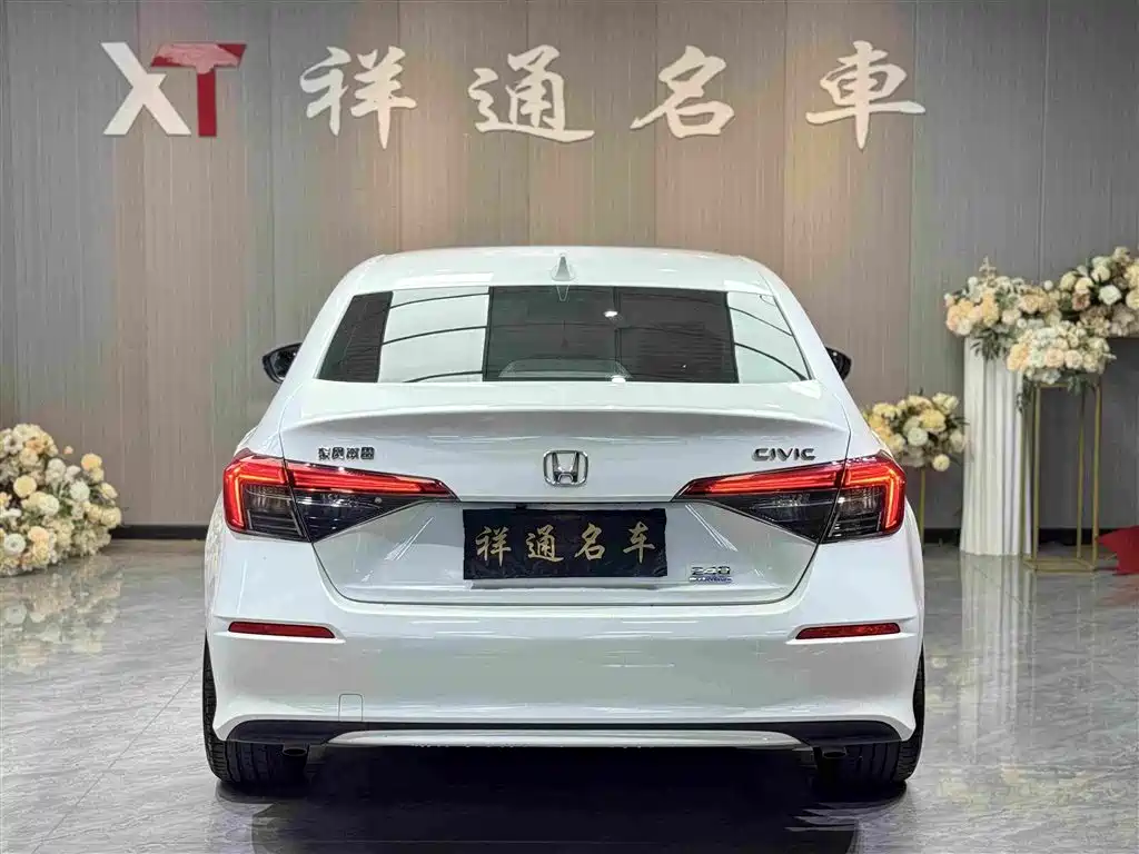 Honda Civic 2022 — фото 12