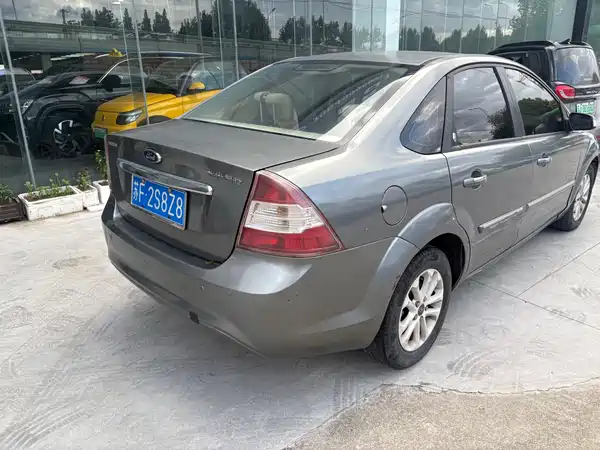 Ford Focus 2011