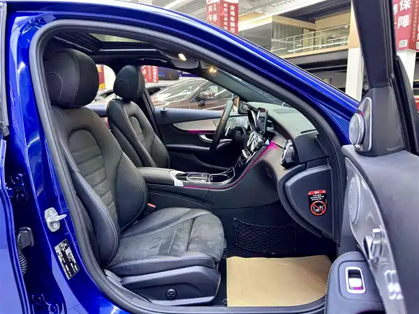 Mercedes-Benz C-Class 2019