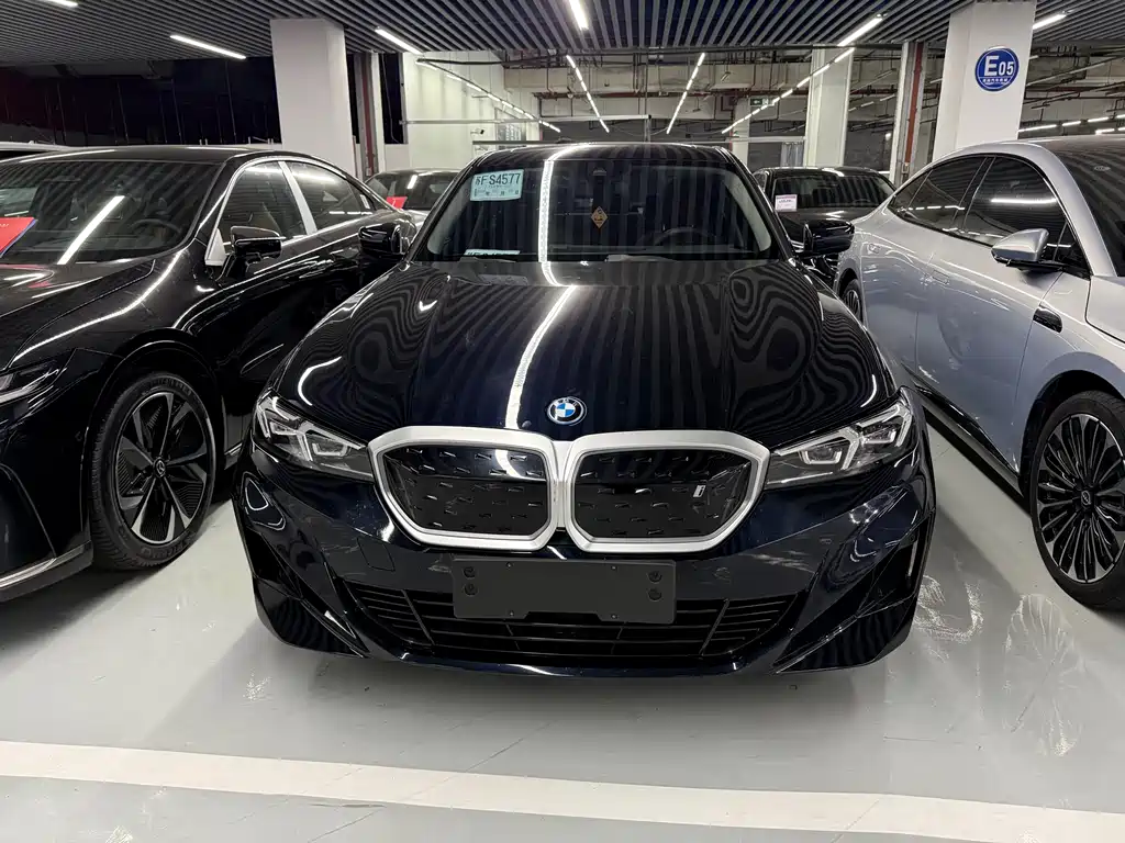 BMW i3 2023 — фото 2