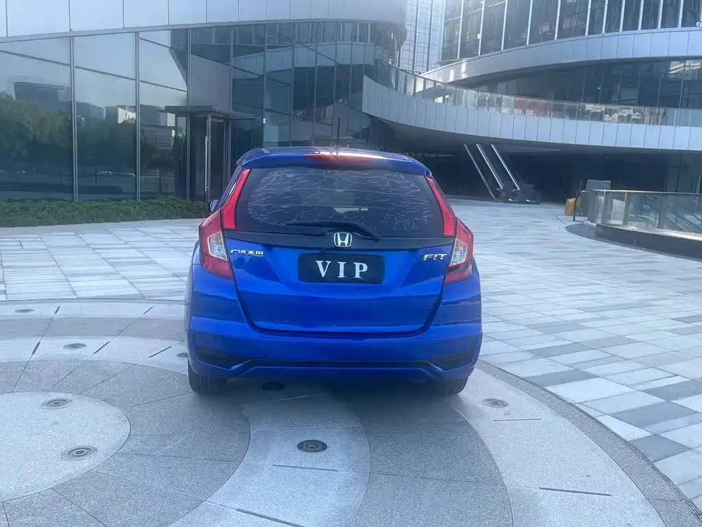 Honda Fit 2018 — фото 5