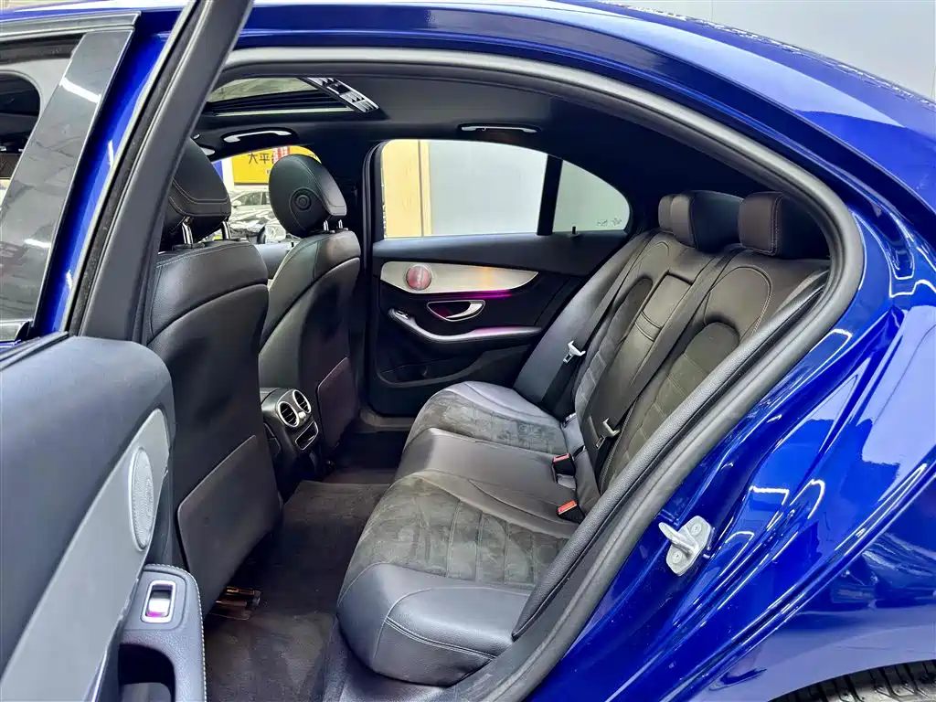 Mercedes-Benz C-Class 2019