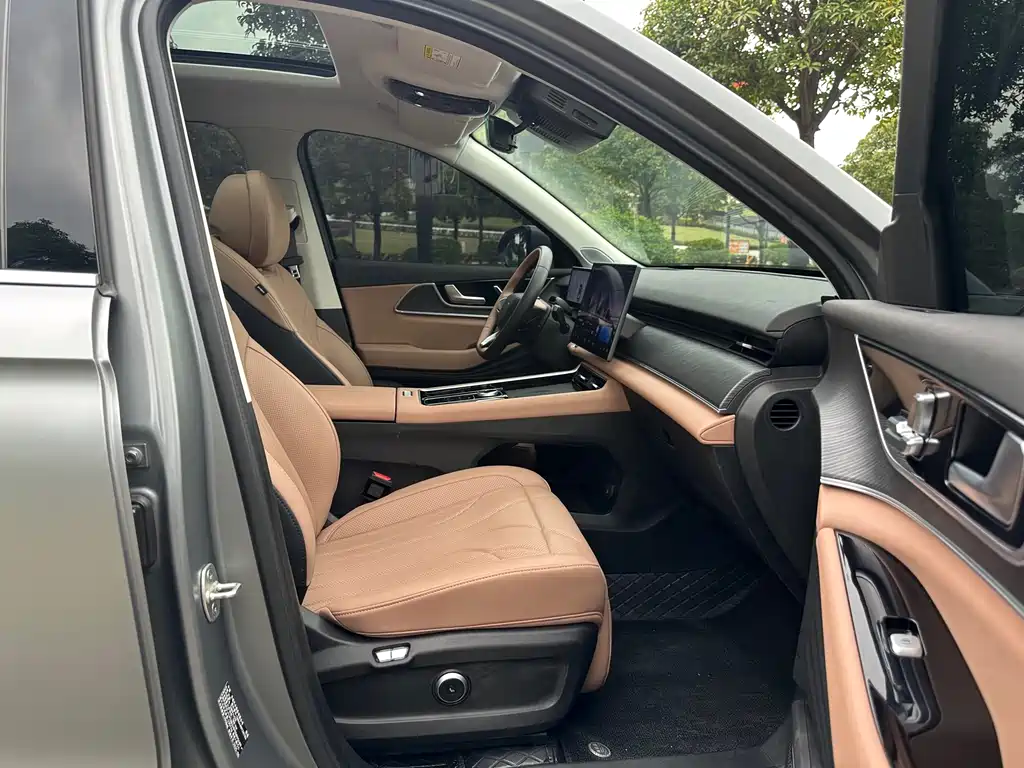 Chery Tiggo 8L 2025 — фото 30