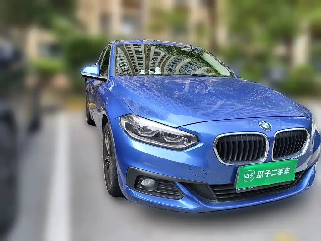 BMW 1 Series 2019 — фото 24