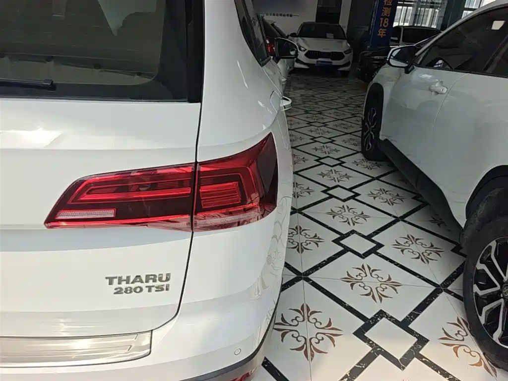 Volkswagen Tharu 2019 — фото 8